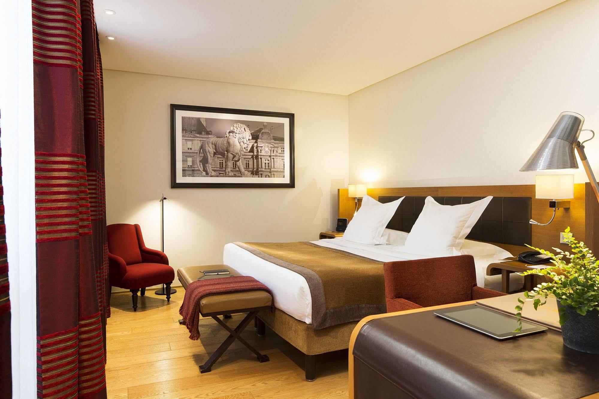 Hotel Le Six Paris Ngoại thất bức ảnh