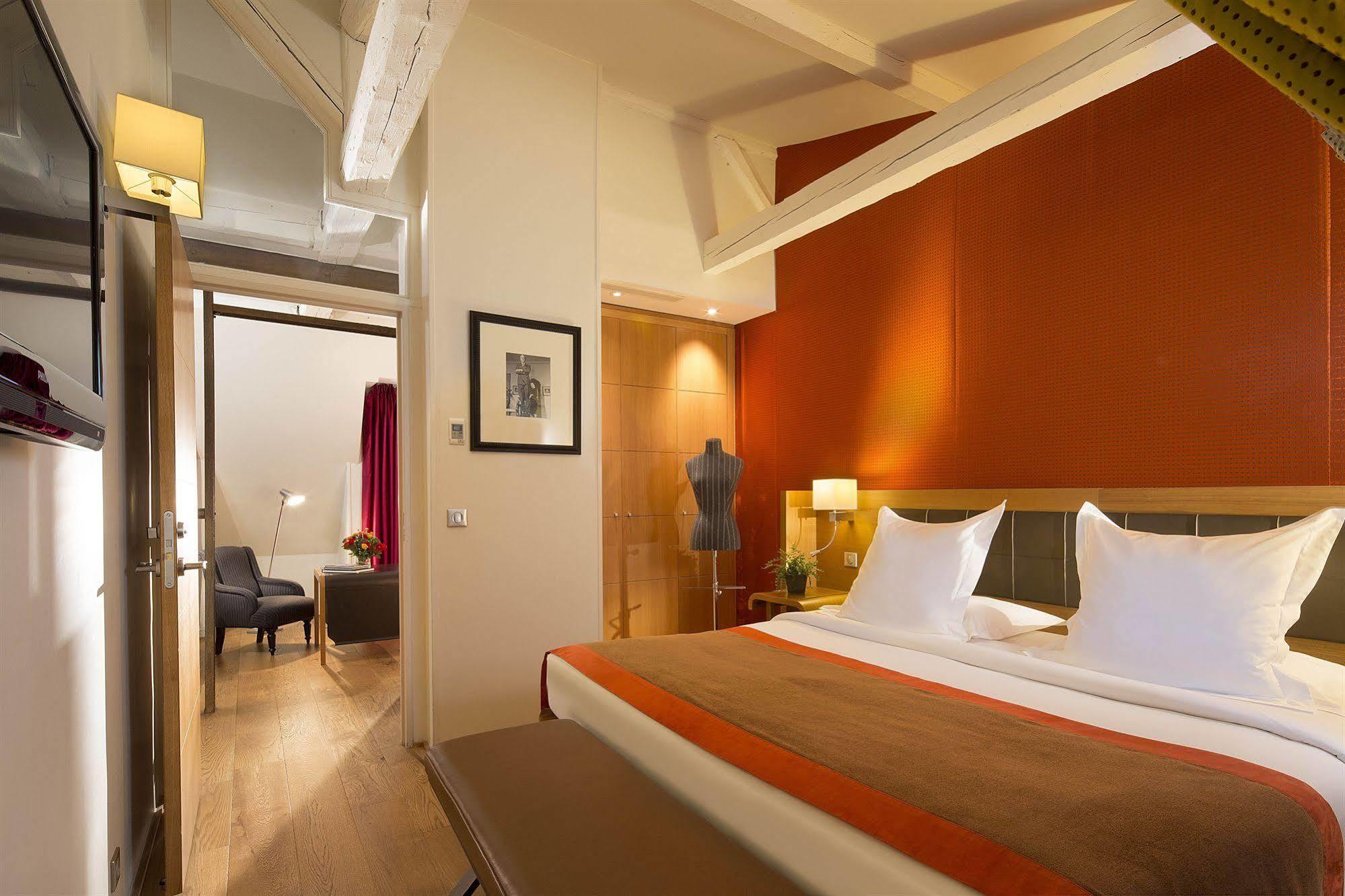 Hotel Le Six Paris Ngoại thất bức ảnh